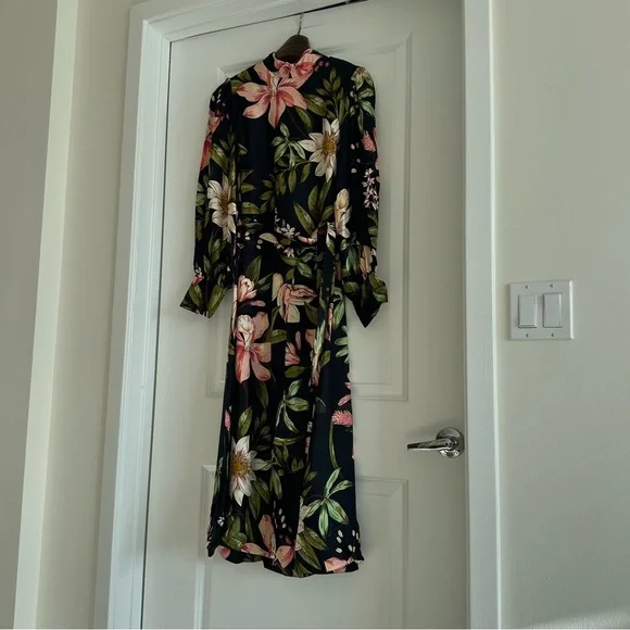 Farm Rio Black Surreal Flowers High Neck Midi Dress - Picture 6 of 8